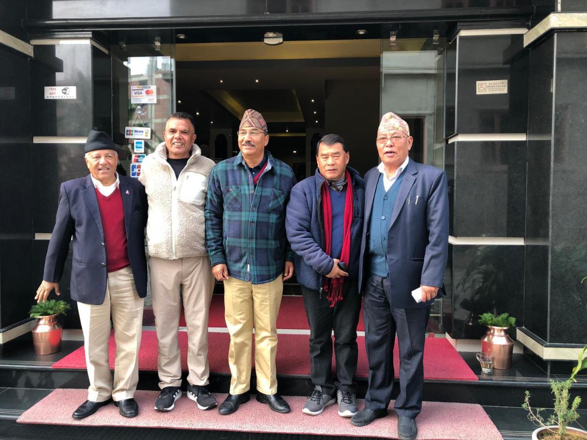 Om Gaura Hotel Pokhara Dış mekan fotoğraf